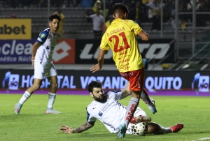 “Estoy muy feliz en Liga”: Gian Allala rompe el silencio y liquida la polémica en torno a su futuro