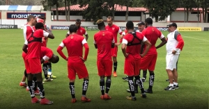 ¡No todos los Centrales estuvieron de acuerdo con no entrenar!