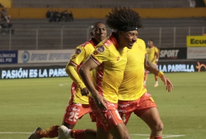 ¿SE VIENE OTRO MILAGRO DE PAPÁ? Aucas tumba a Libertad y se mete en la pelea por la corona