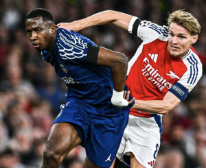 ¡Willian Pacho prueba por qué es UNO DE LOS MEJORES DEL MUNDO y acaricia la Final de la Champions!