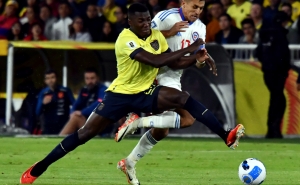 ¡Tercera vez en la Historia que 2 Ecuatorianos son compañeros en un club de la Premier!