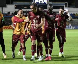 ¡TRES GOLAZOS Y FIESTA DE PONCHOS! Mushuc Runa SC debutó con alegría en la Sudamericana