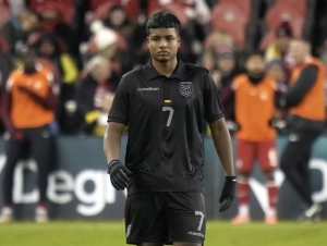 Jeremy Arevalo sel 4