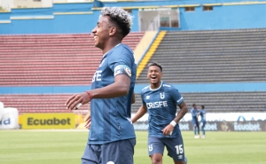 ¡FIN A LA SEQUÍA! Universidad Católica vuelve a la senda del triunfo después de cuatro jornadas sin ganar en el torneo local