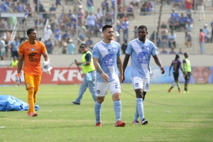 “No le gusta cobrar sin jugar… Llamaron 2 clubes de la Sierra”