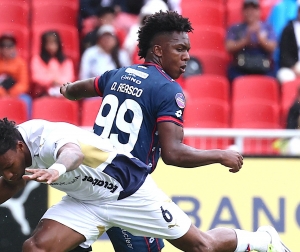 ¡LE APARECIÓ competencia BRASILEIRA a IDV por el fichaje de Djorkaeff Reasco!