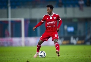 Joel Valencia no irá al Hibernian y recalará en su segunda patria