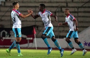 El Nacional puso la fiesta en una Latacunga deleitada por su visita