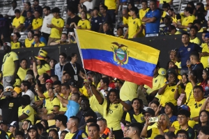 NO ESTÁN SOLOS en Santiago y el CARIÑO POR Ecuador ya se hizo sentir en suelo chileno