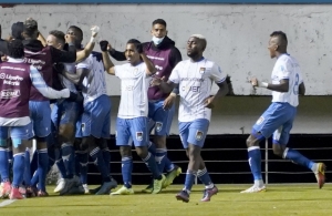 Lección del Pechón a Rescalvo… ¡Batacazo en el Capwell! (VIDEO)