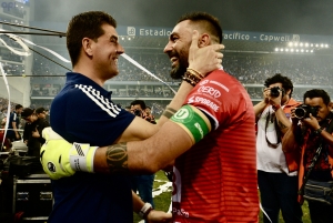 “Emelec deja ir a Vega y trae un central que ahora se va a BSC… ¡Estoy recontra caliente!” (VIDEO)