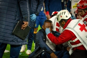 Exigen justicia y respeto: Delfín SC protesta por el arbitraje ante Liga y denuncia agresiones contra su delegación