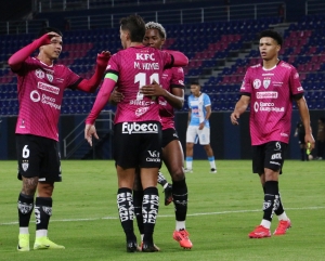 ¡IDV sale de Amaguaña y ya definió en qué estadio de Quito jugará 8vos de Sudamericana! (VIDEO)