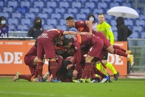 AS Roma 9