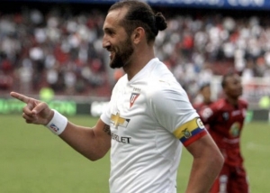 Hernán Barcos: “Sí, es verdad, Emelec me contactó y yo no puedo cerrar ninguna puerta” (VIDEO)