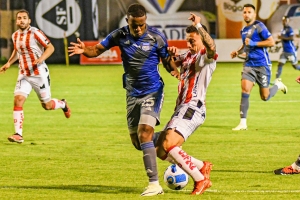 Gol de Gustavo Cortez con la Academia (VIDEO)