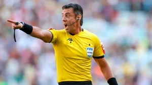 Arbitro Rapahel Claus