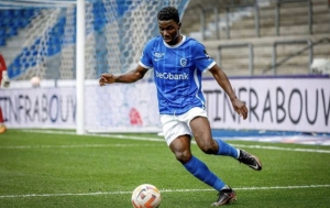 Jong Genk entra a terapia intensiva con Alfred Caicedo titular