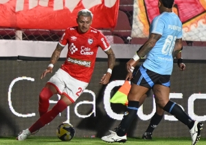 ¡SE LES FUE EN LA ÚLTIMA! Carlos Garcés y Cienciano dejaron escapar el triunfo cuando ya lo saboreaban