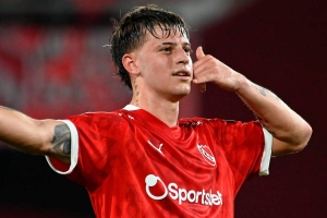 ¡Corre corre en Casa Blanca! Liga apura la llegada de un extremo argentino y ya chequea a Luis Segovia