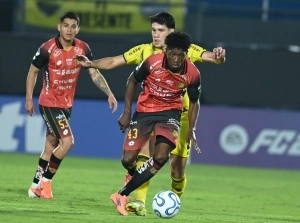 Punto de oro para Deportivo Cuenca: El Expreso regresa invicto de su batalla en suelo guaraní