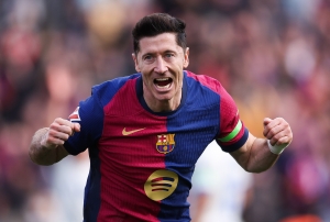 Lamine Yamal se pegó una jugada a lo Messi, Lewandowski no falló y el FC Barcelona GANÓ EL DUELO CLAVE