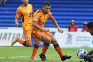 Buenos y jóvenes jugadores en mi puesto