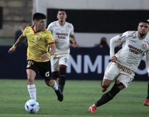 BSC NO ESTÁ PARA LA LIBERTADORES: ¡La U deja agonizando a Barcelona como ÚLTIMO de su Grupo!