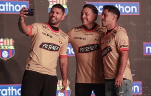 “Le daré la camiseta a Messi y le diré que venga a la Noche Amarilla