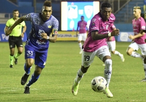 IDV no pudo extender su campaña perfecta y empató con Delfín en el Jocay (RESUMEN)