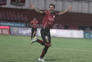 ¡El Primer Extranjero que se sube al Expreso en 2021! (OFICIAL)