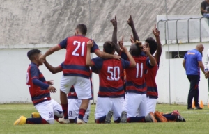 El filial Chulla no se amilana (RESUMEN)