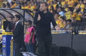 ¡Nicolás Chietino se DESQUITÓ CON LOS PERIODISTAS tras ser Humillado con el 5x0 de Vinotinto!