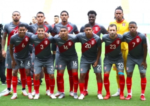 Perú, que será rival de Ecuador, no pierde tiempo y jugó un amistoso (RESUMEN)