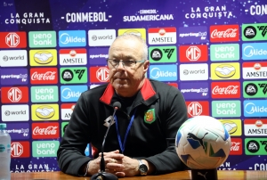 MENOS bla, bla y MÁS trabajo profe o caso contrario, VA A TENER DIFÍCIL quedarse en Emelec