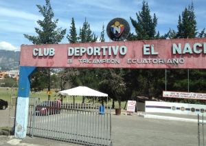 Tocaron fondo: Se colocan candados en El complejo de El Nacional en Tumbaco por deudas impagas