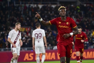 Roma suma su tercera victoria consecutiva (VIDEO)