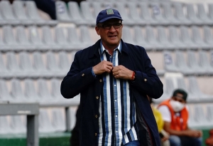 ¡No va a golpear en el piso a los Puros Criollos! (ENTREVISTA)