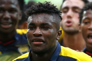 ¡2 Clubes de la Premier, 1 del Calcio y 1 de Francia siguen a José Cifuentes para llevarlo a Europa!