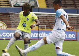 Prevaleció la táctica del murciélago (RESUMEN)