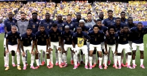 ¡La Selección ABANDONA el estadio Rodrigo Paz de LDU y CAMBIA DE SEDE contra Brasil y Argentina!
