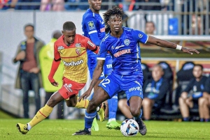 ¡Misión cumplida para el Joven Backcentral de la Tri! (RESUMEN)