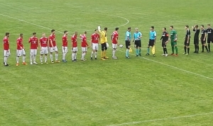 Peleándola en República Checa (RESUMEN)