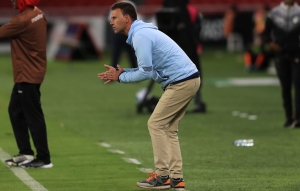 ¡COMIENZA EL DESFILE DE CABEZAS EN LA LIGA PRO! Macará se ha quedado sin entrenador