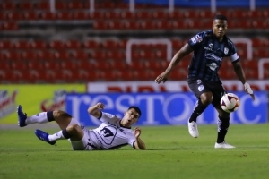 Antonio Valencia 12