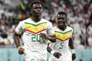 DT de Senegal se saca el sombrero por Énner a un día de medir a la Tri