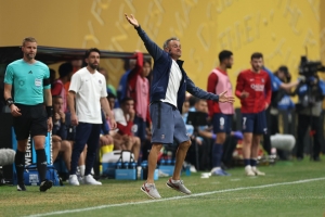 Luis Enrique celebra el pase a semifinales tras vencer al Bayern Múnich con dos menos