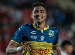 NO RESPONDEN desde Everton y Liga mantiene su posición para poder contar con su refuerzo chileno