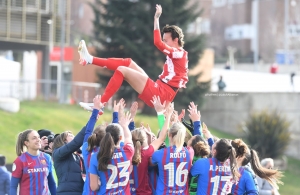 ¡FC Barcelona Femenino protagonista de un momento inolvidable! (VIDEO)