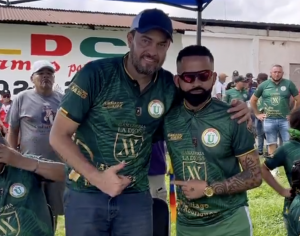 ¡Apuntó y la clavó en el ángulo el Nine! (VIDEO)